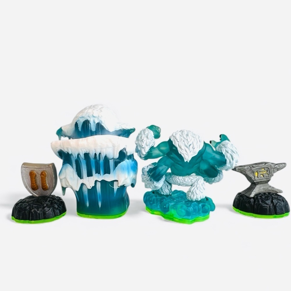 Skylanders SPYRO'S ADVENTURE-4 Pack- Empire Of Ice, Slam Bam, Shield, Anvil 2011 - Picture 3 of 11